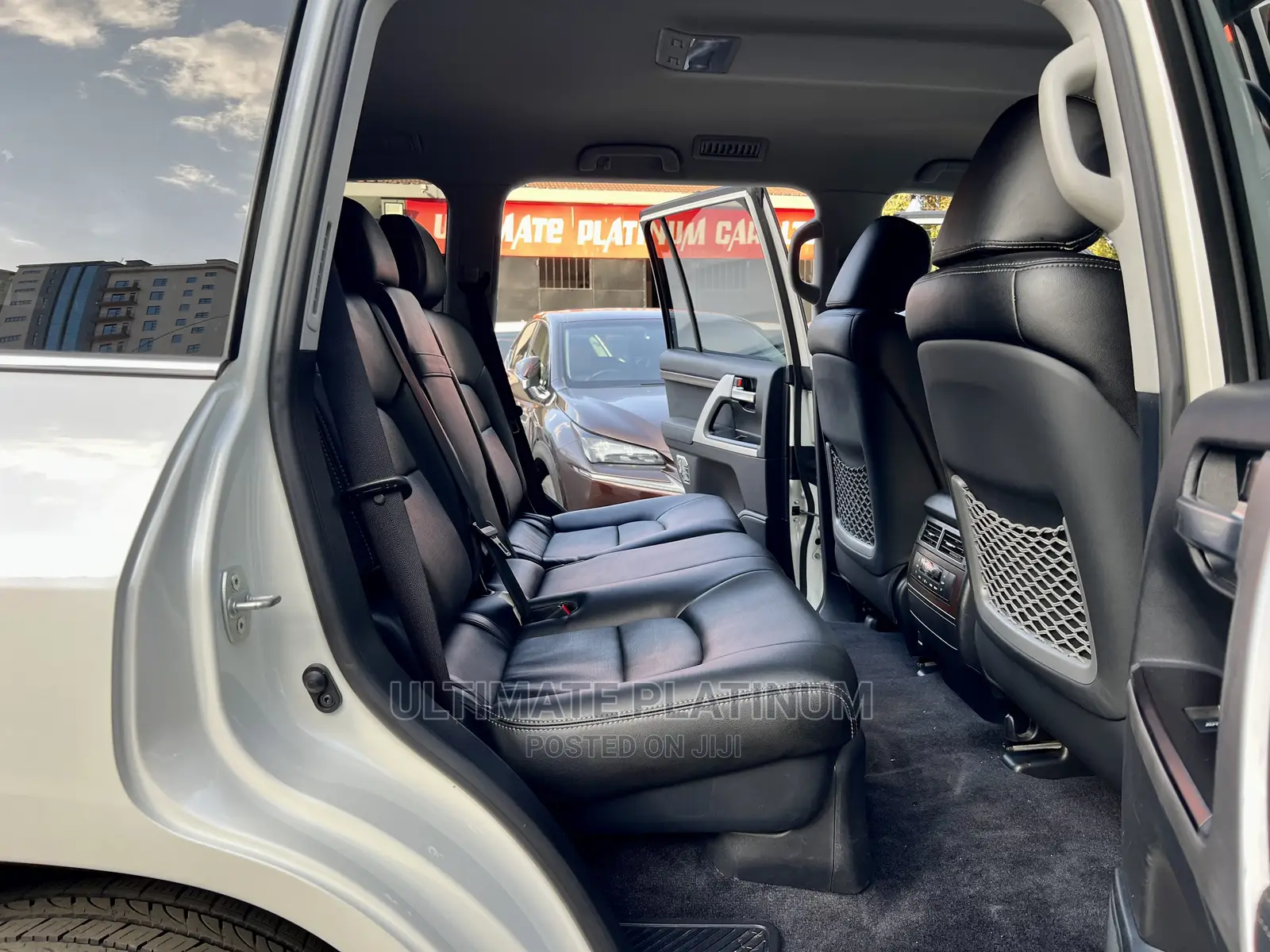 Toyota Land Cruiser 4.6 V8 ZX 2016 White
