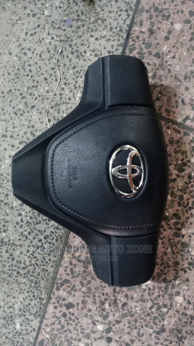 Axio/Fielder 2013 Steering Airbag. - thumbnail 2