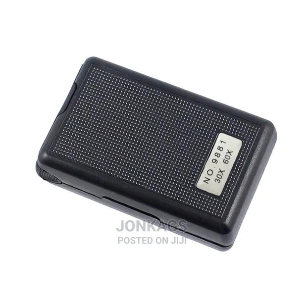 30× 60× Pull Type Magnifying Glass - thumbnail 8