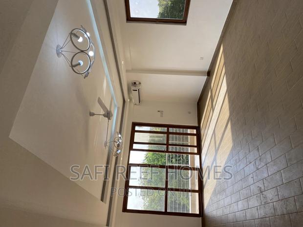 2bdrm Apartment in Nyali for rent - main view