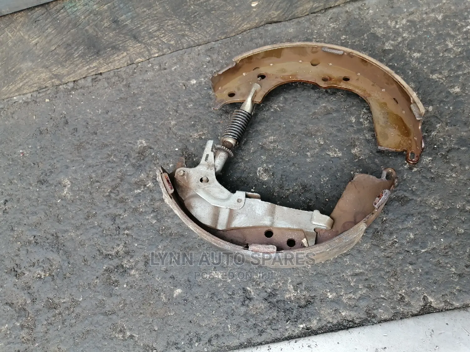 Toyota Hiace Shark Brake Lining