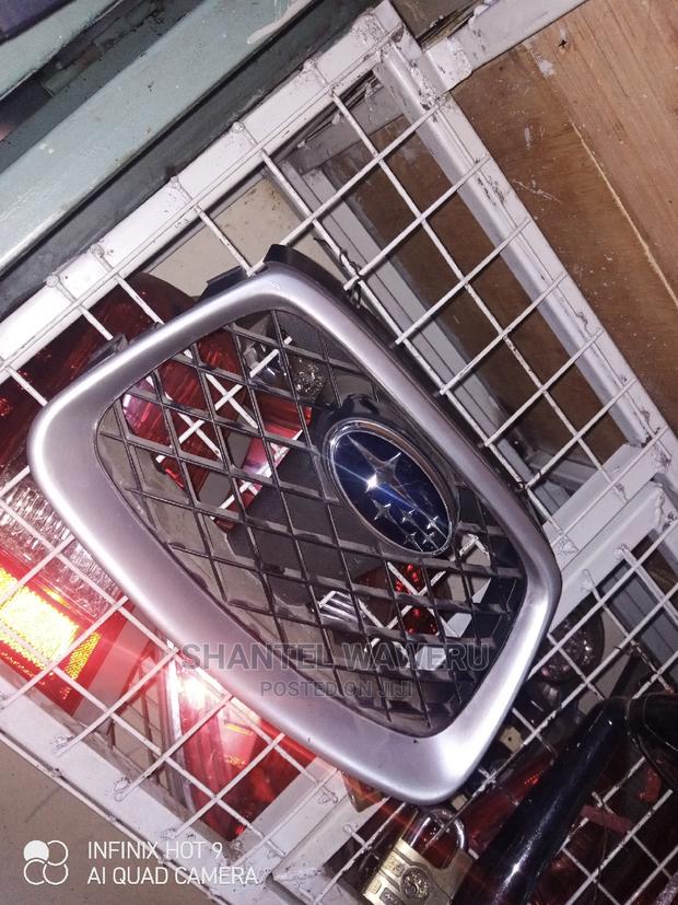 Subaru Front Grill - thumbnail 2