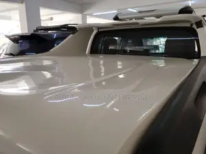 Toyota Hilux 2016 White