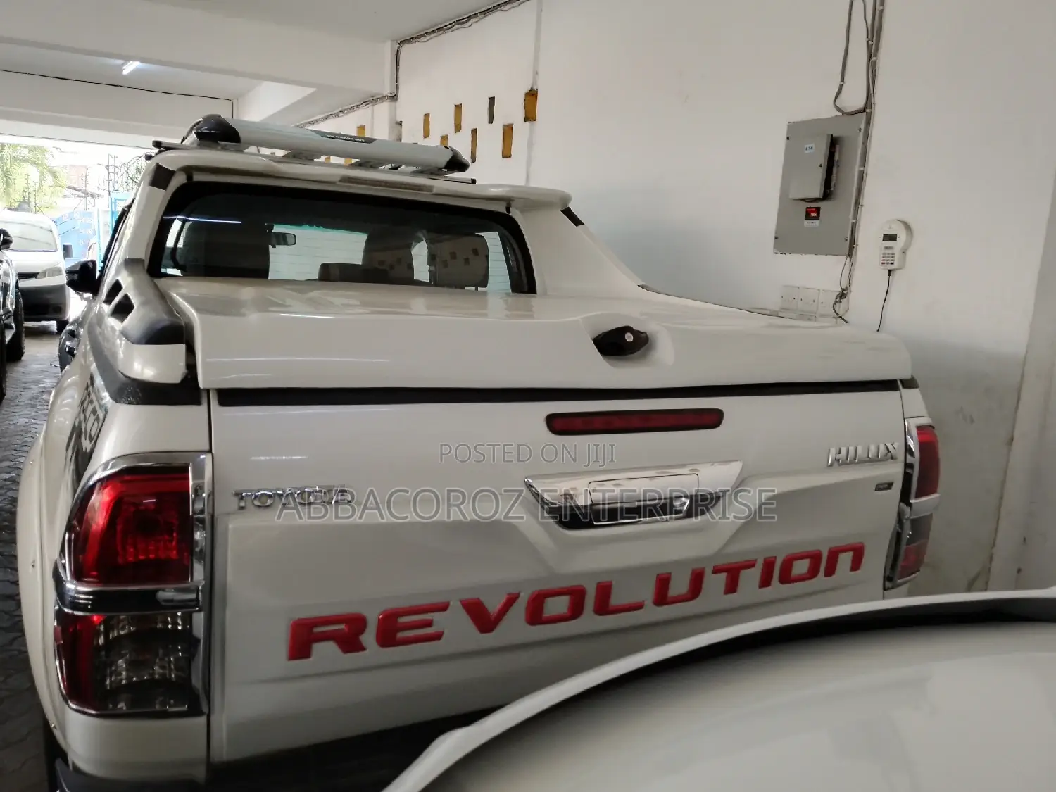 Toyota Hilux 2016 White