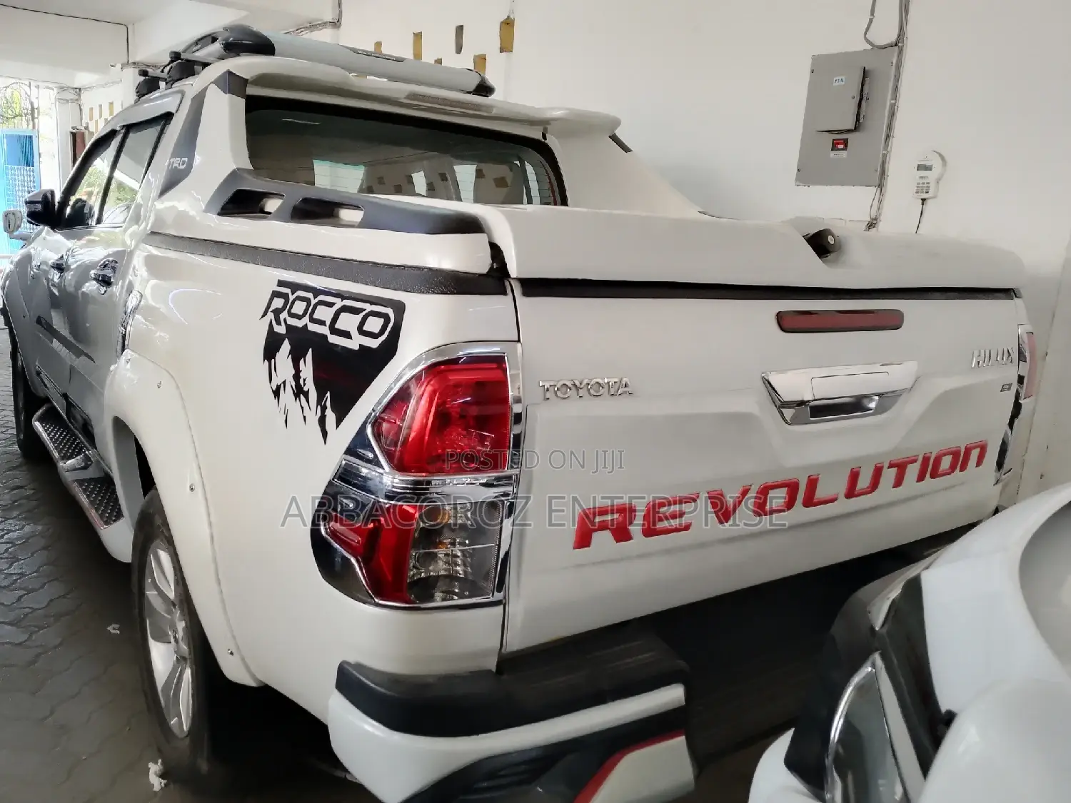 Toyota Hilux 2016 White
