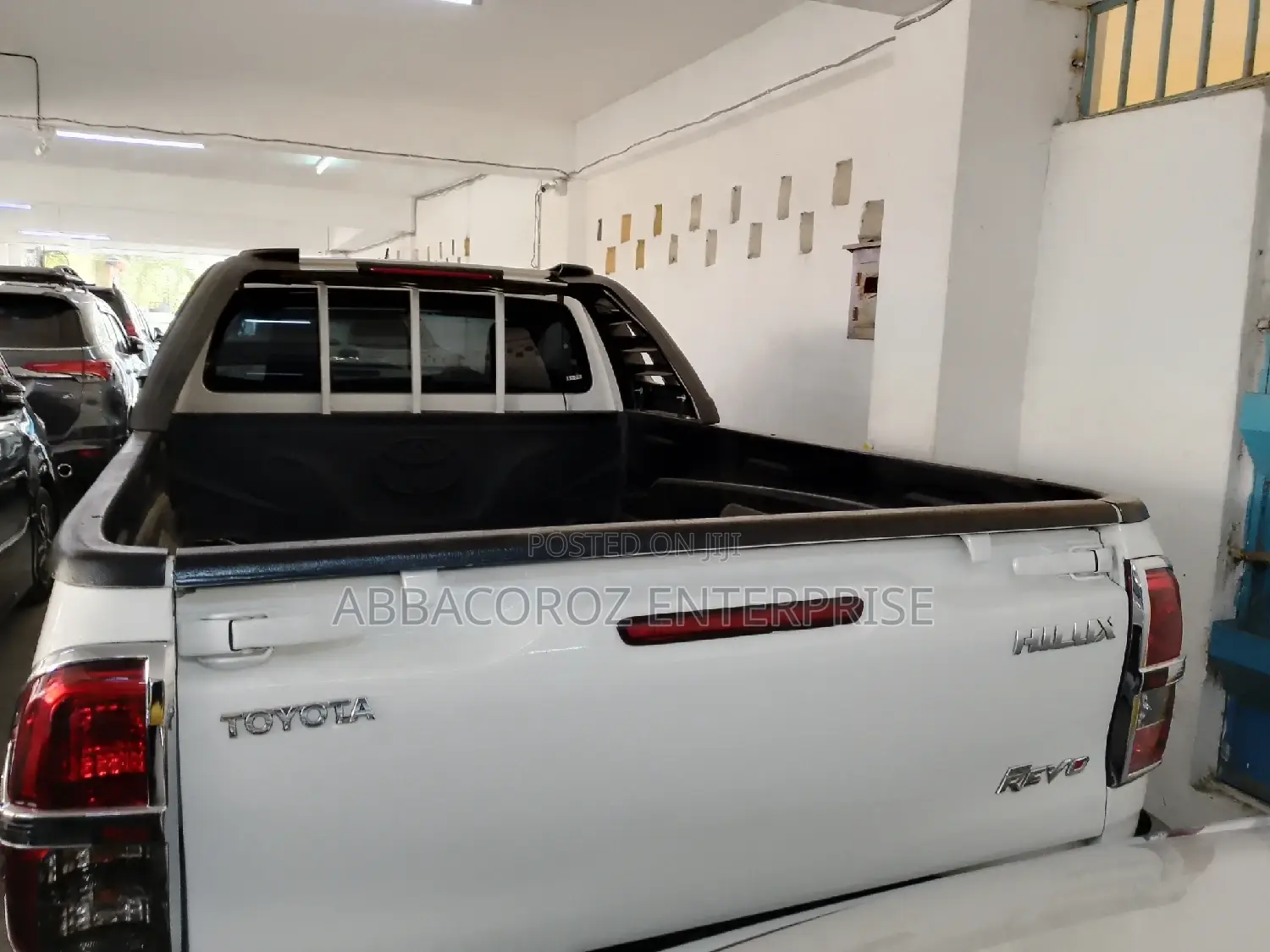Toyota Hilux 2016 White