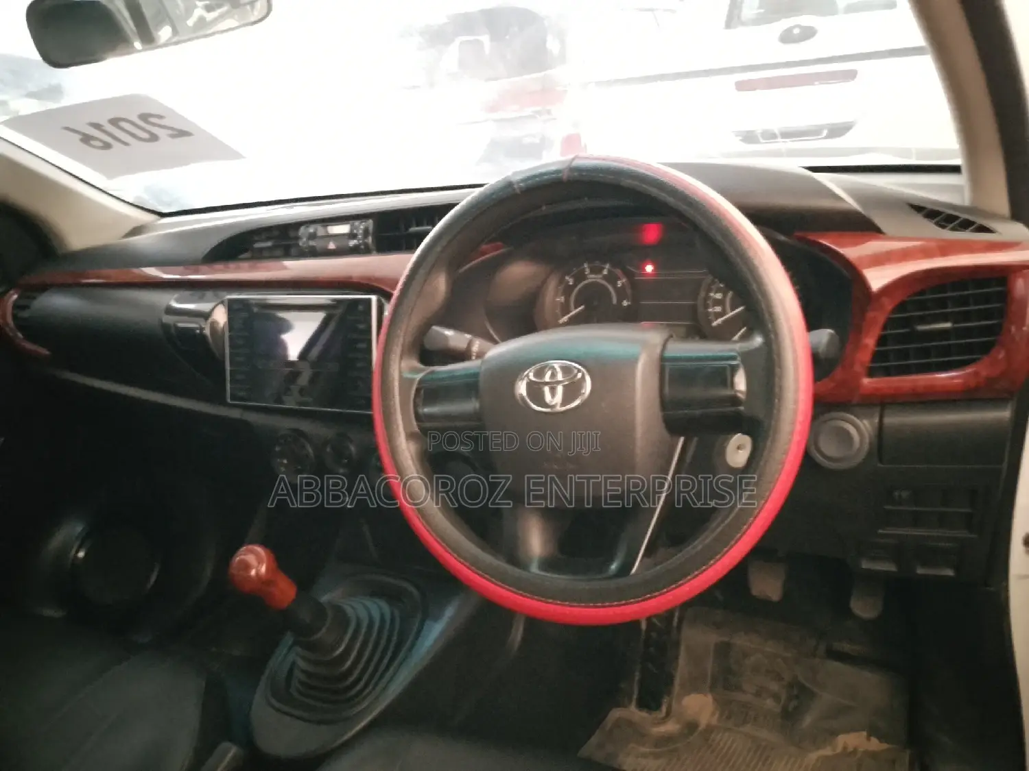 Toyota Hilux 2016 White