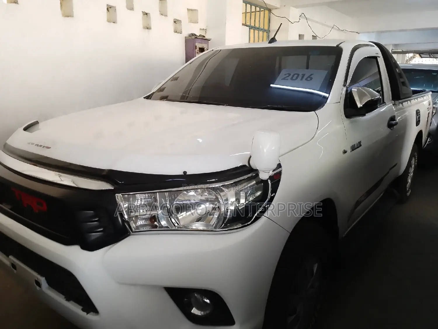 Toyota Hilux 2016 White