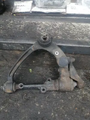 Toyota Hiace 7l 2wd Control Arm