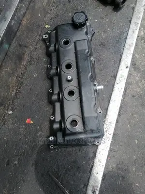 Toyota Hiace 1KD Engine Top Cover ( New Model)