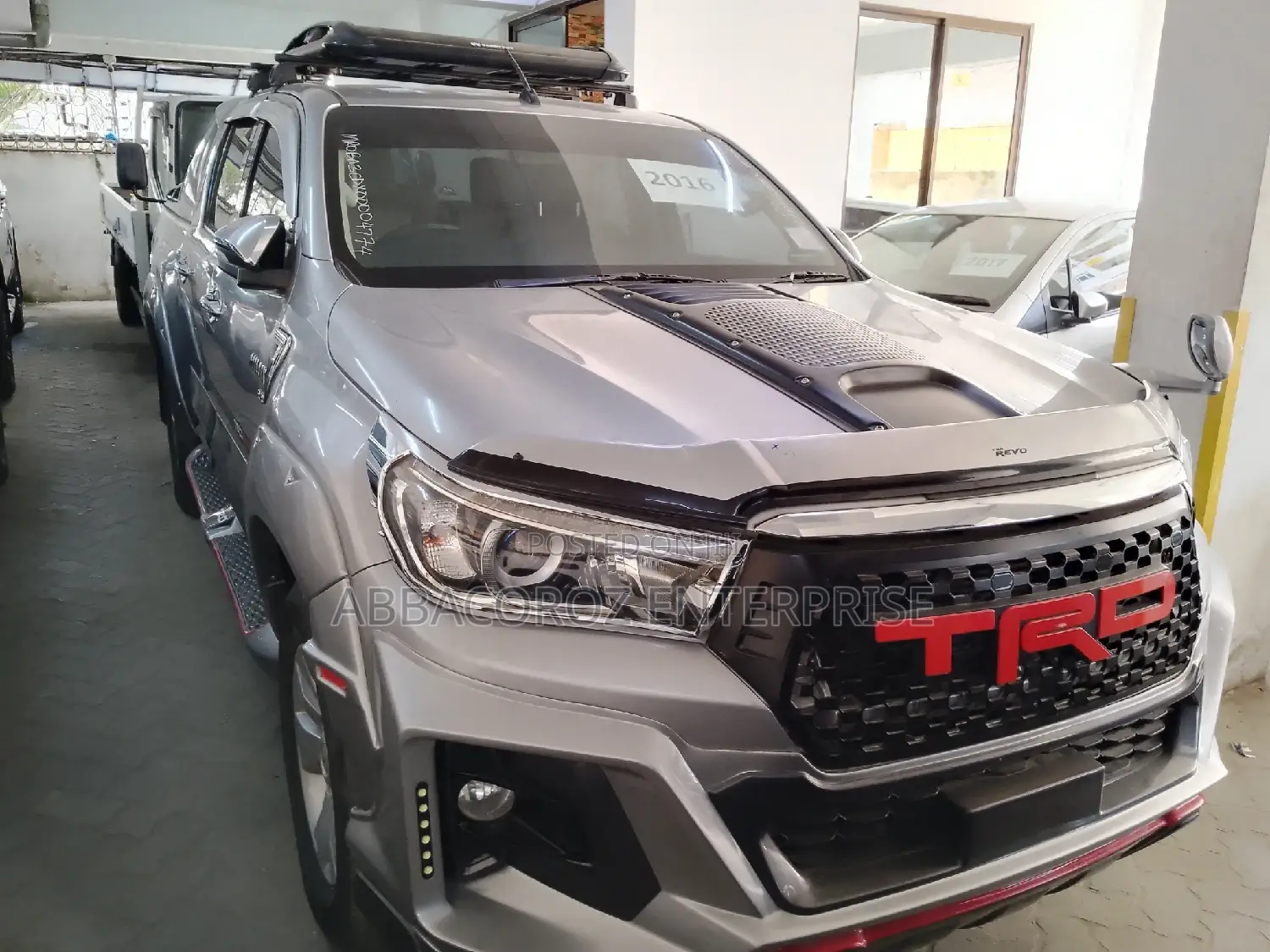 Toyota Hilux 2016 Gray