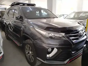 Toyota Fortuner 2016 Gray
