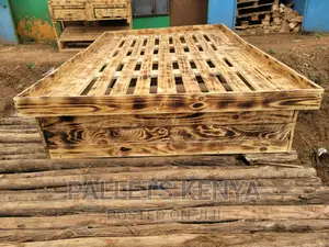 Pallet Bed- Detachable Bed- ($HT)