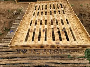 Pallet Bed- Detachable Bed- ($HT)