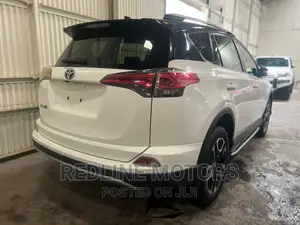 Toyota RAV4 2017 White