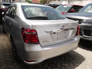 Toyota Axio 2016 Silver