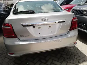 Toyota Axio 2016 Silver