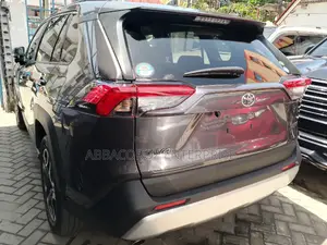 Toyota RAV4 2020 Gray