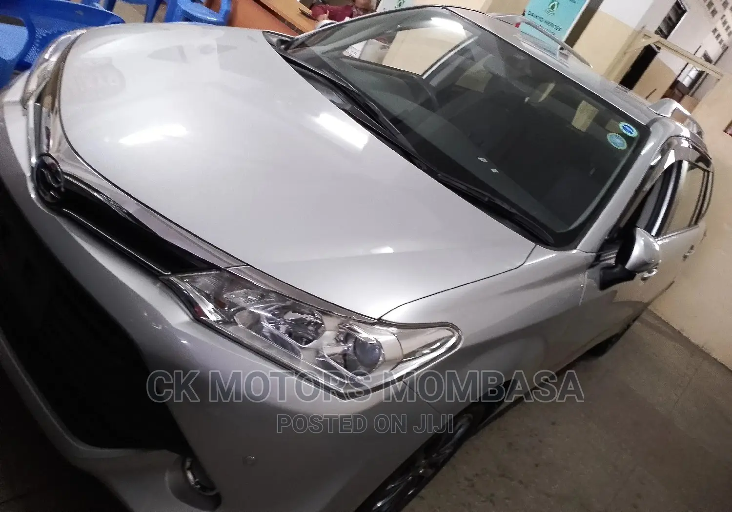 Toyota Corolla Fielder 2016 Silver