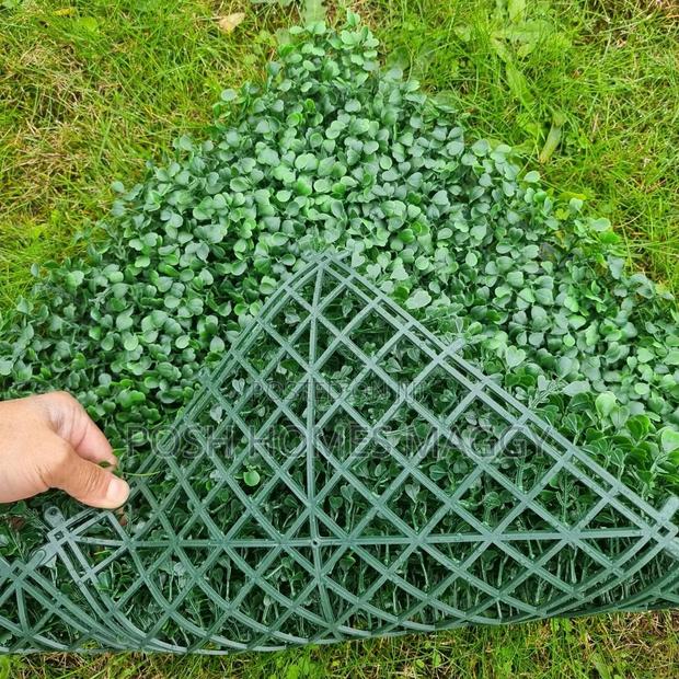 Hedge Panels - main view