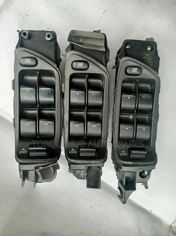 Subaru Legacy BR5 2009 Master Switch