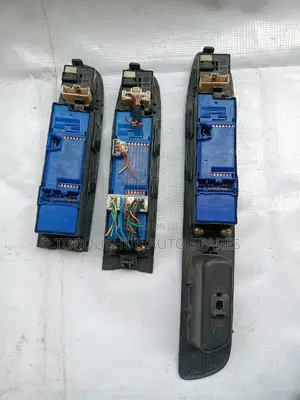 Subaru Forester SG5 Main Switch