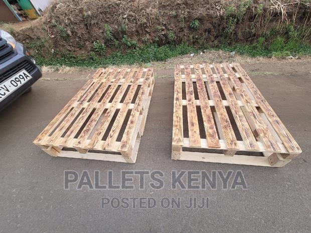 Pallet Bed 5 by 6 - Blazed Pallet Beds - thumbnail 2