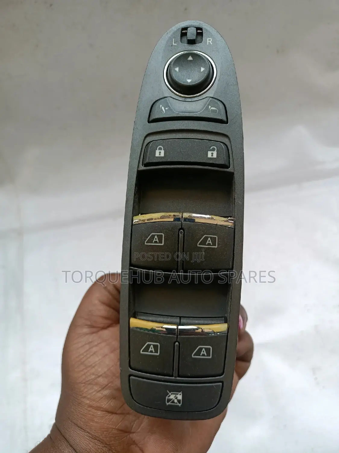 Nissan Fuga 2015 Main Door Switch