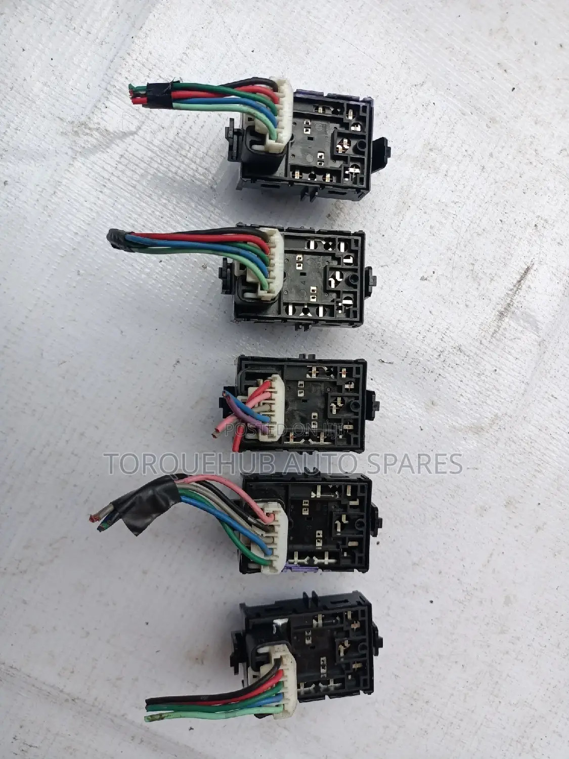 Toyota Passo 2014 Rear Door Switches