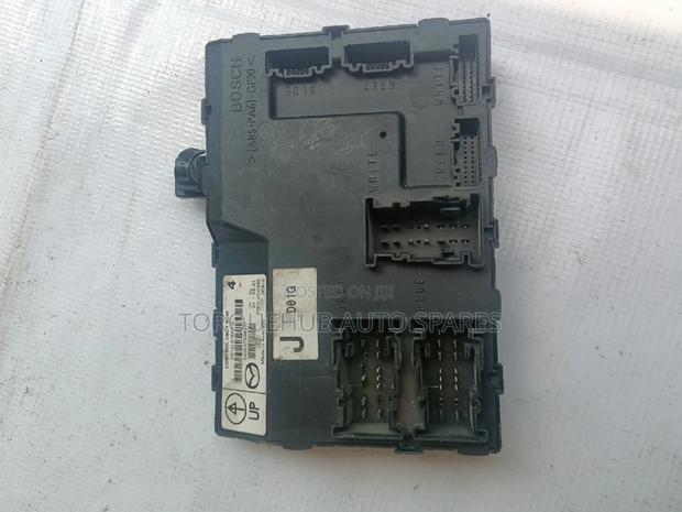 Mazda Demio BCM Module - thumbnail 4