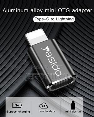 Yesido USB C Female to Lightning Male Adapter, Charging, An - thumbnail 2