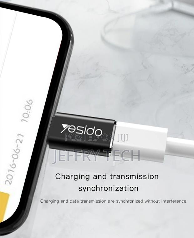 Yesido USB C Female to Lightning Male Adapter, Charging, An - thumbnail 4