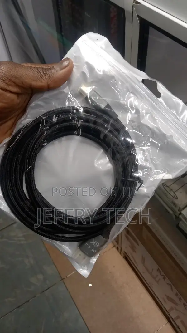 Mini Displayport to Displayport Adapter Cable X M/M 3m