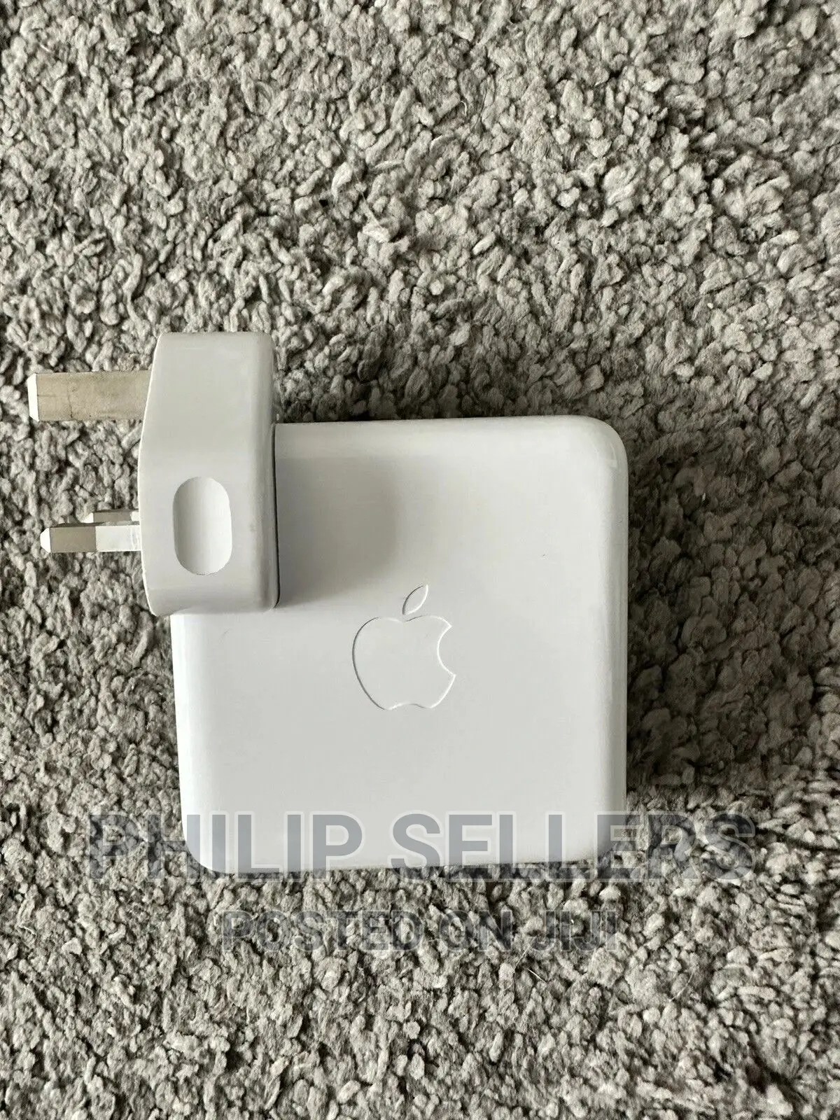 Apple 67W USB-C Power Adapter for Macbook Series - White - M