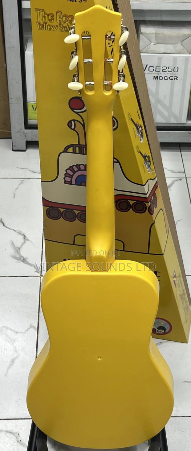 Junior 1/2 Size Guitar /Classical Guitar Age 5year - thumbnail 3