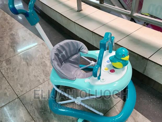 Momeasy Baby Walker - main view