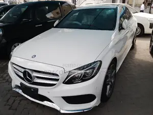 Mercedes-Benz C200 2016 White