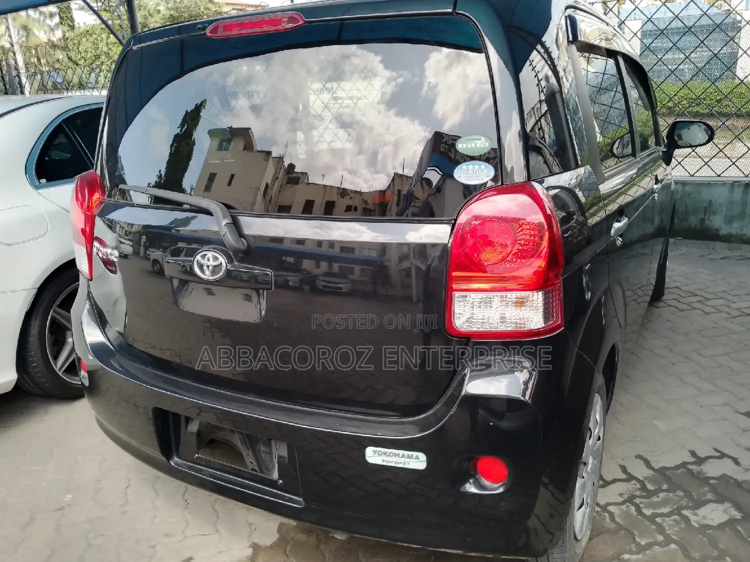 Toyota Porte 2016 Black