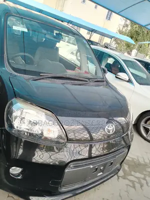 Toyota Porte 2016 Black