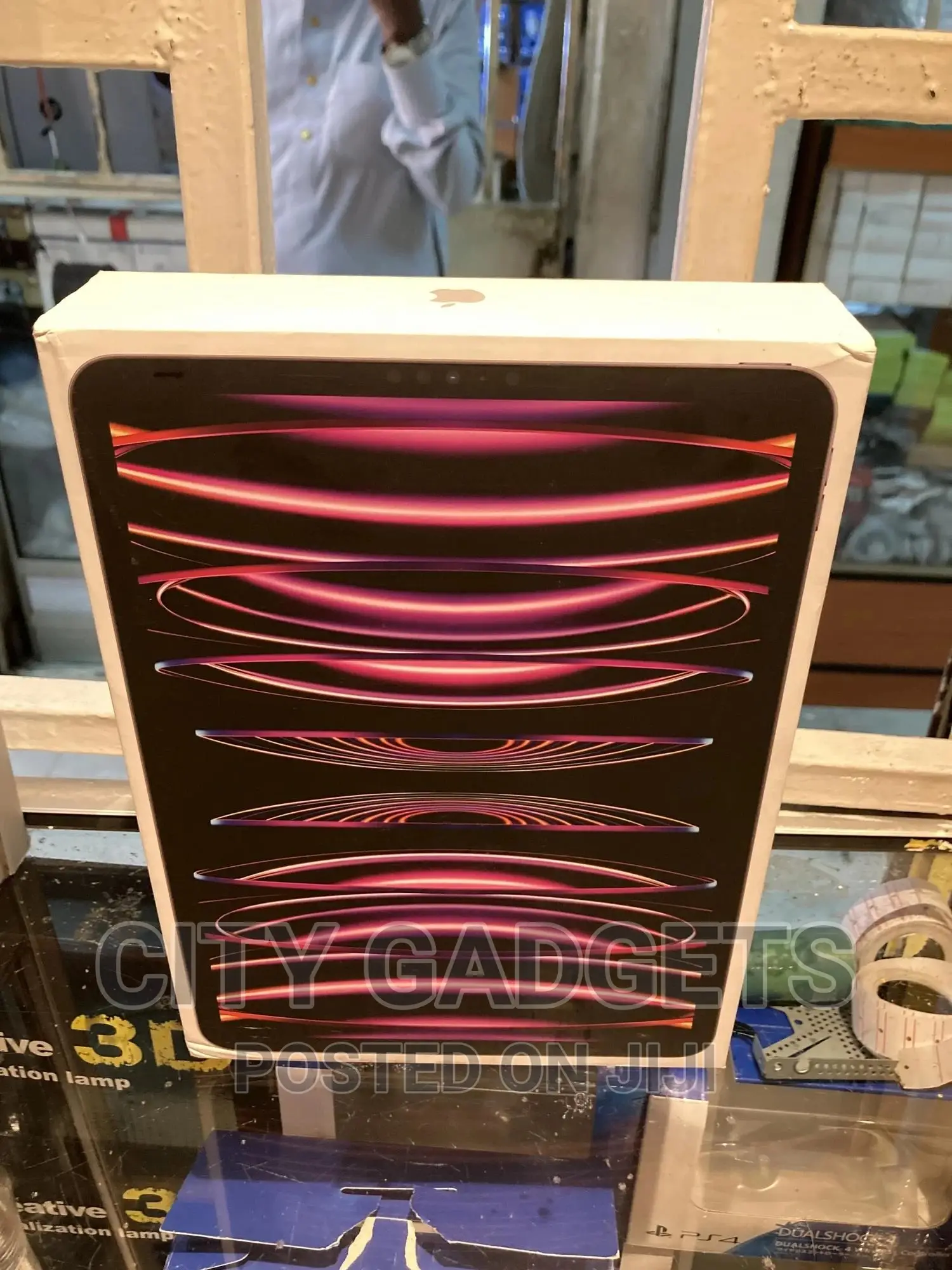 New Apple iPad Pro 256 GB Black