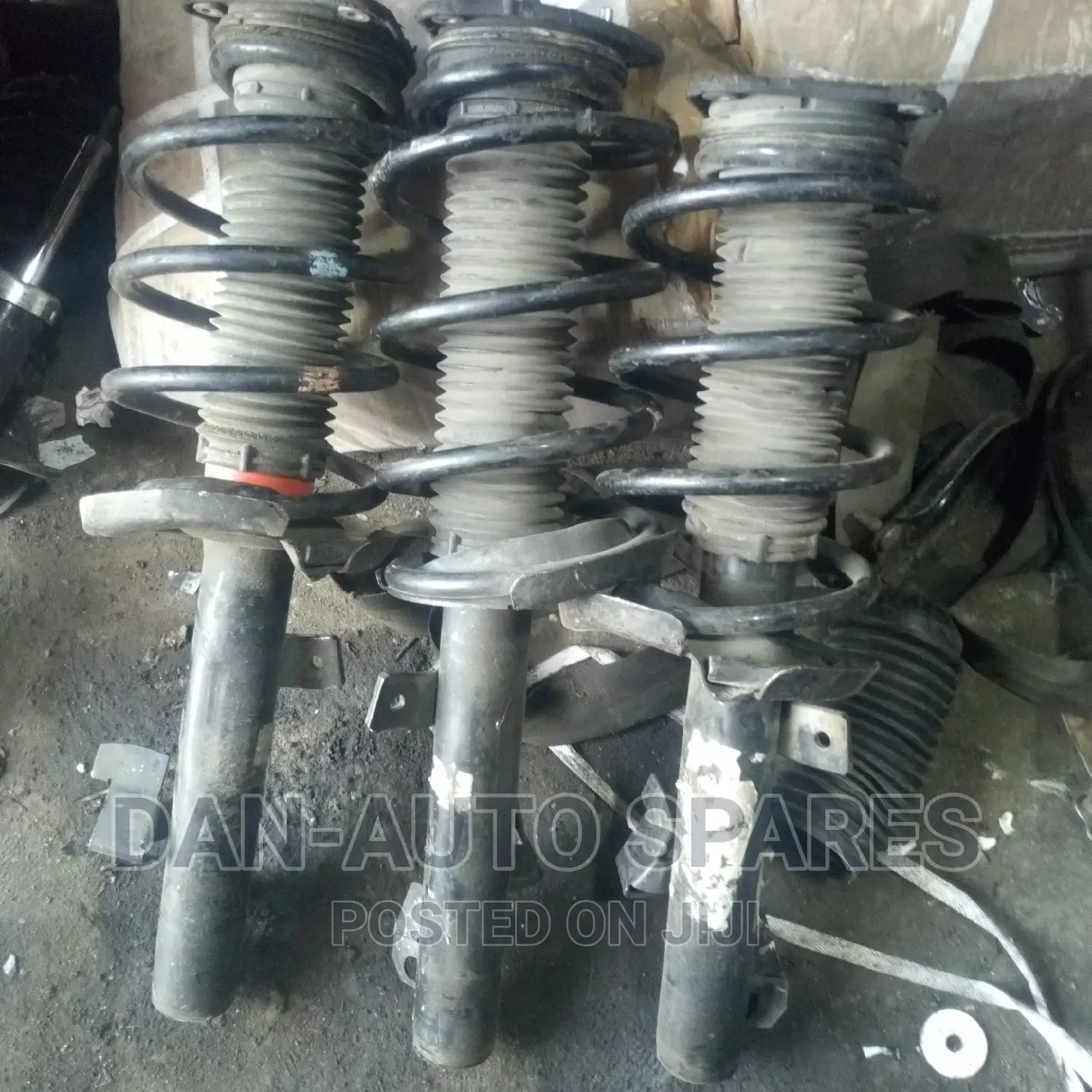 Mazda Axella 2010 Front Shock