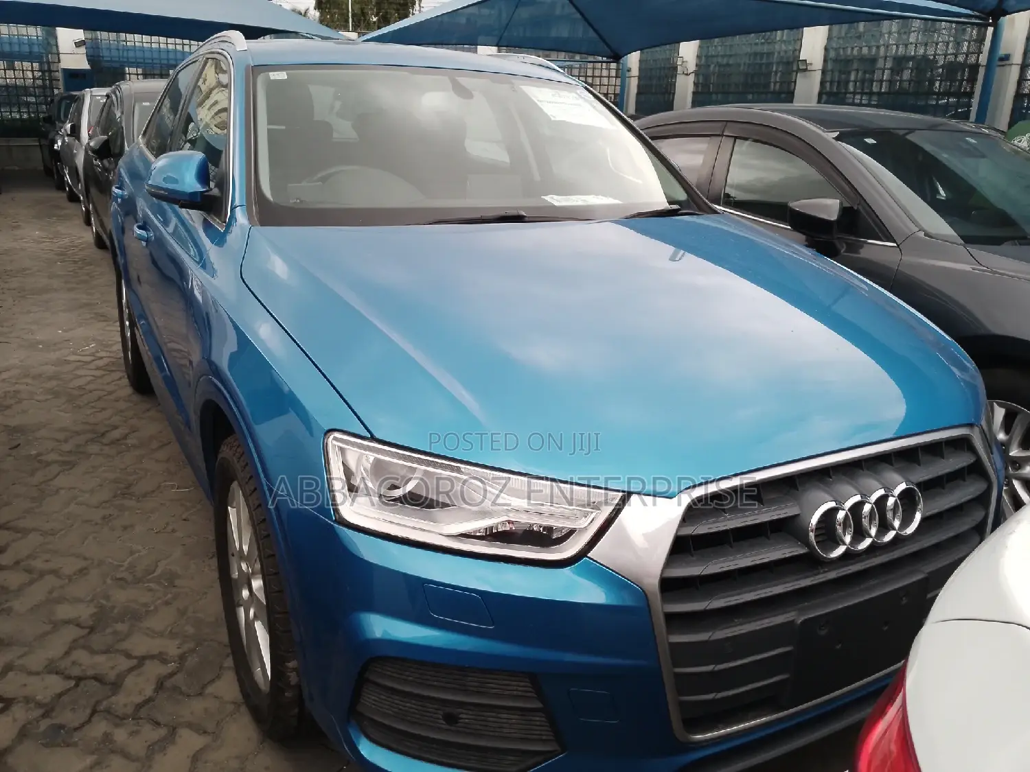 Audi Q3 2016 Blue