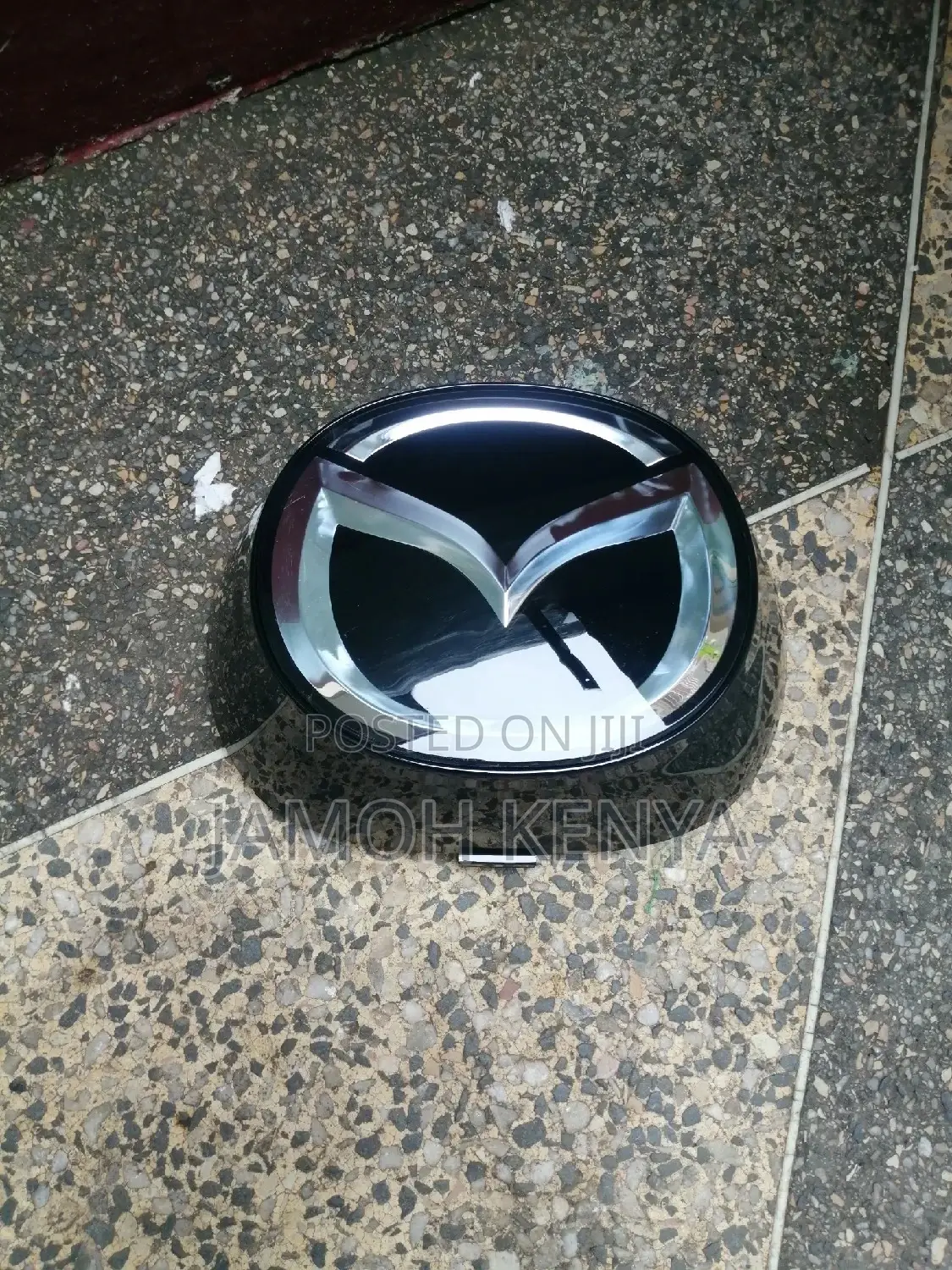 Mazda Atenza Grill Logo, Emblem Glass Type