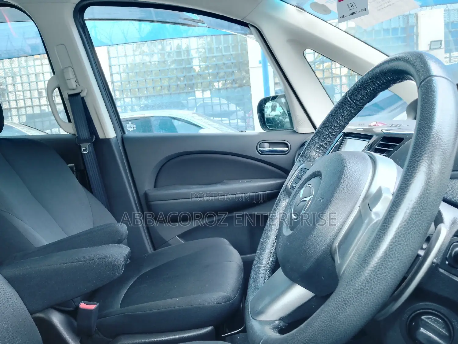 Mazda Biante 2016 Gold