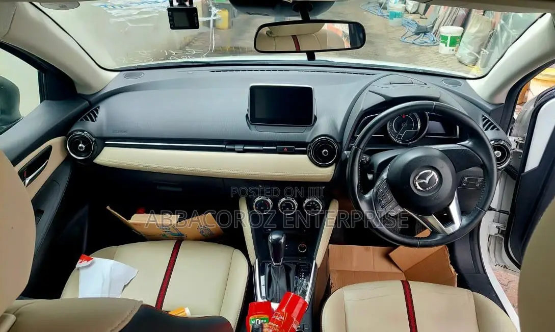 Mazda Demio 2016 White