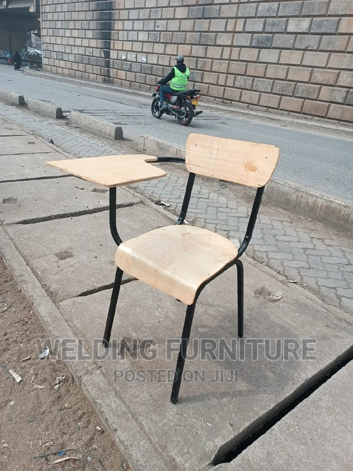 Lecture Chair /College Chair
