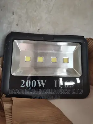 200wts AC Led Floodlight IP 67.