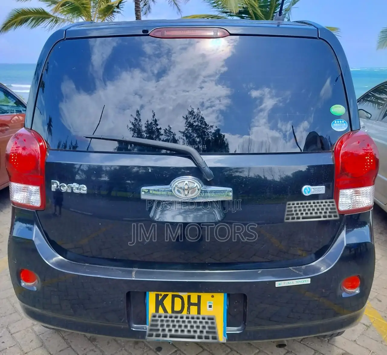 Toyota Porte 2015 Black