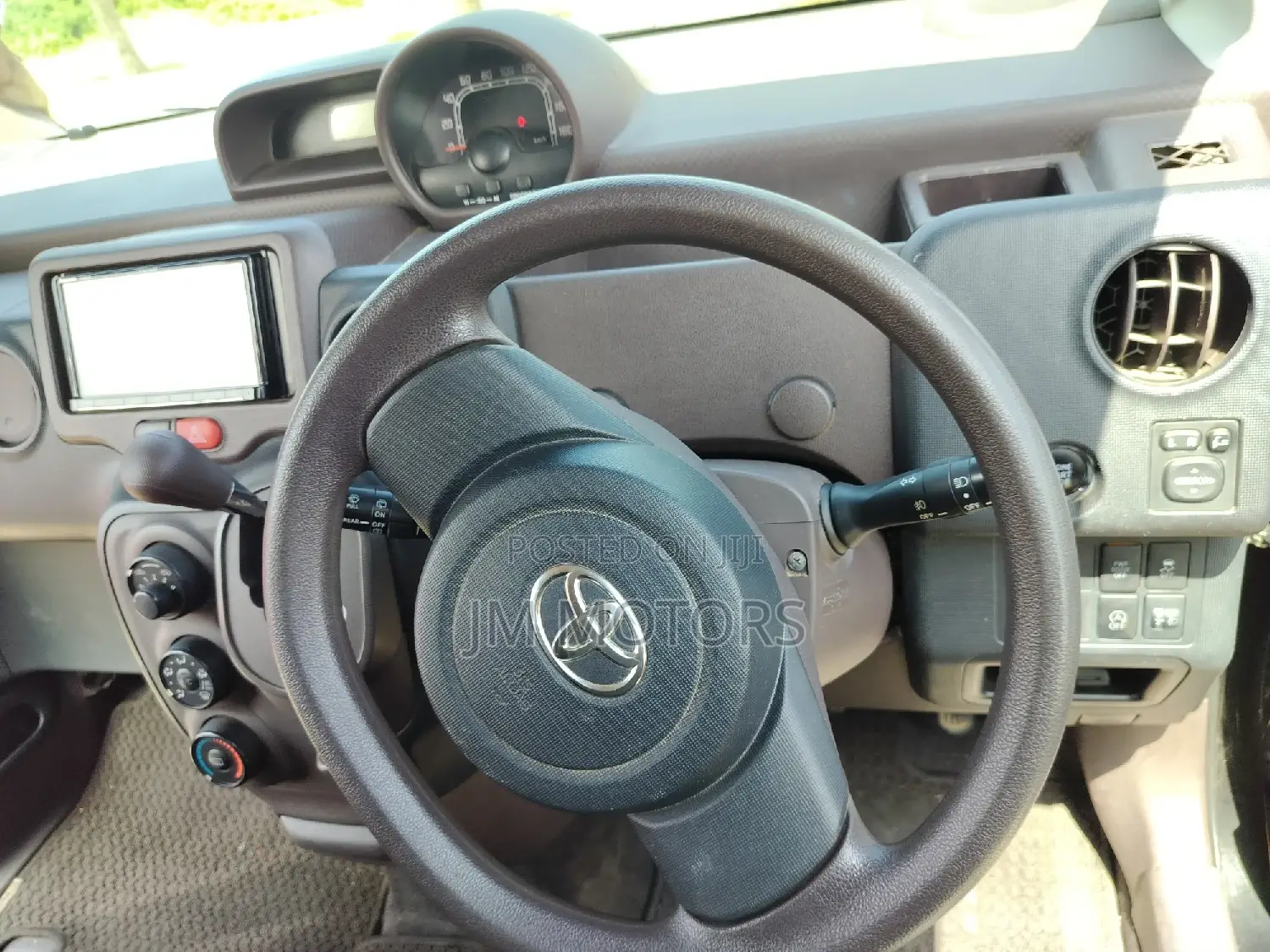 Toyota Porte 2015 Black