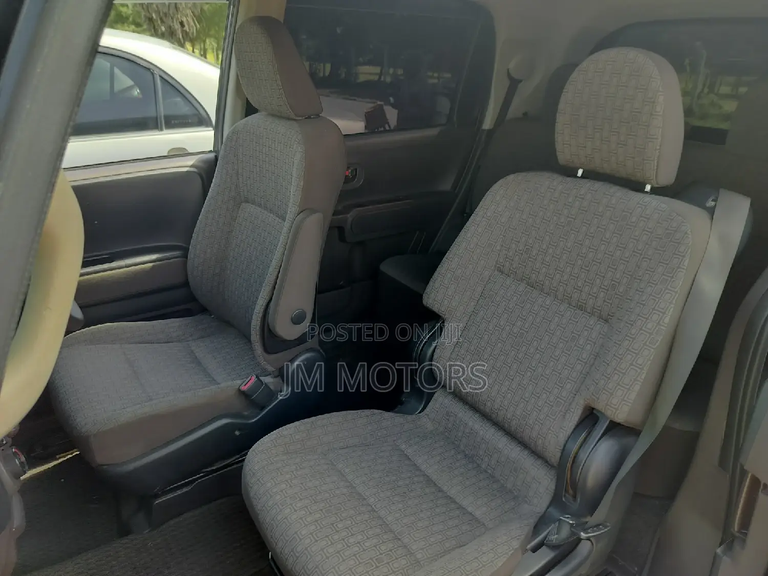 Toyota Porte 2015 Black